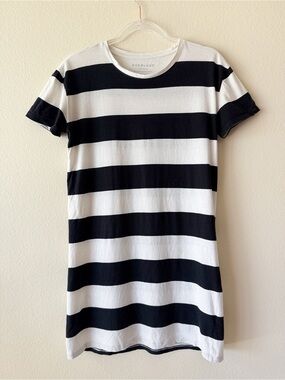 Everlane Black & White Striped Cotton T-Shirt Dress